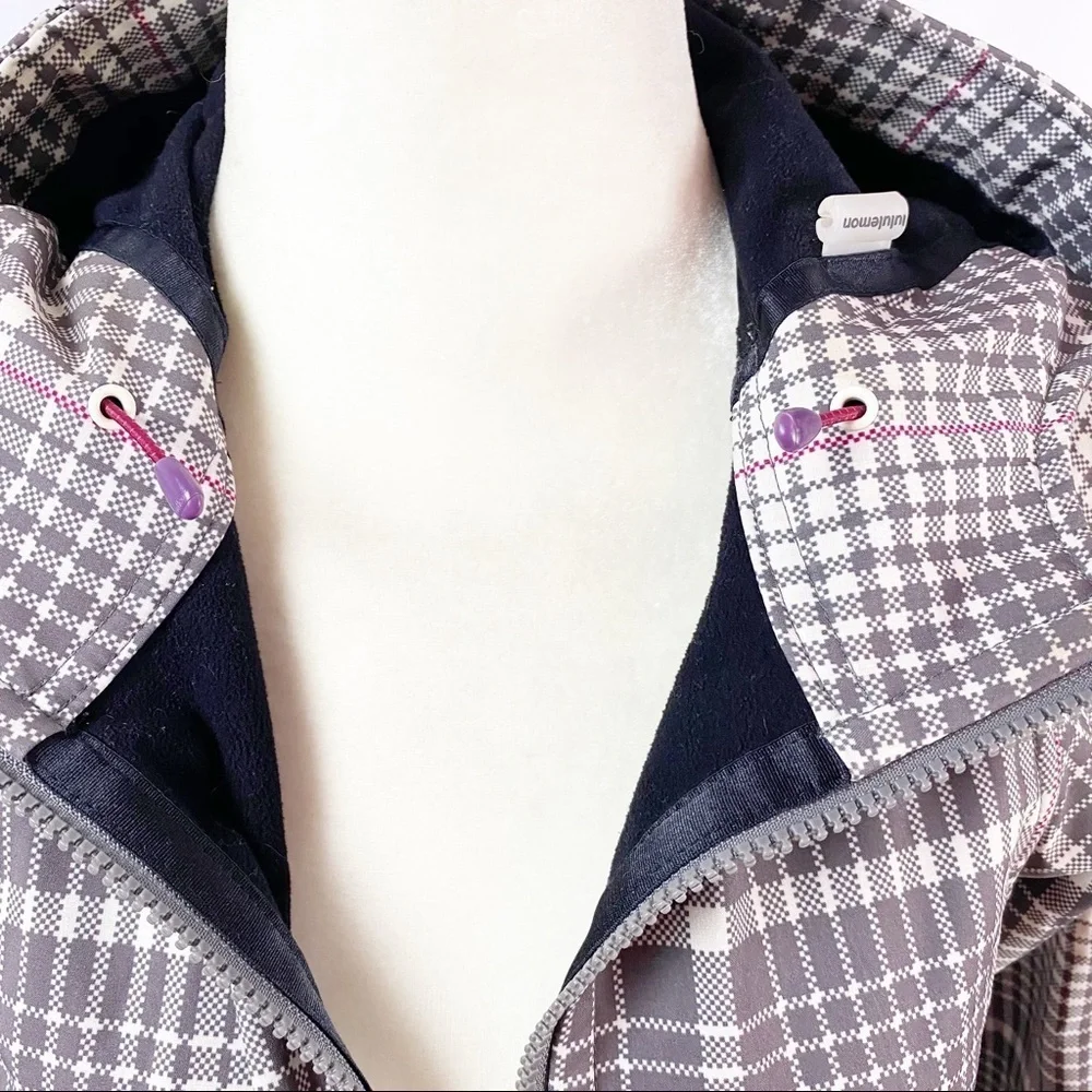 RARE Lululemon Apres Yoga Jacket  Softshell Plaid